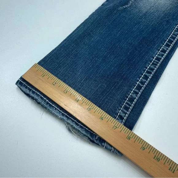 Silver Jeans Tuesday 27x33 womens Distressed blue 3457 - Picture 10 of 11